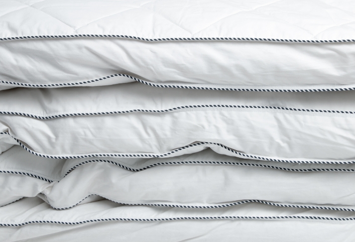 cubre-colchon-de-plumas-de-ganso-materiales-naturales